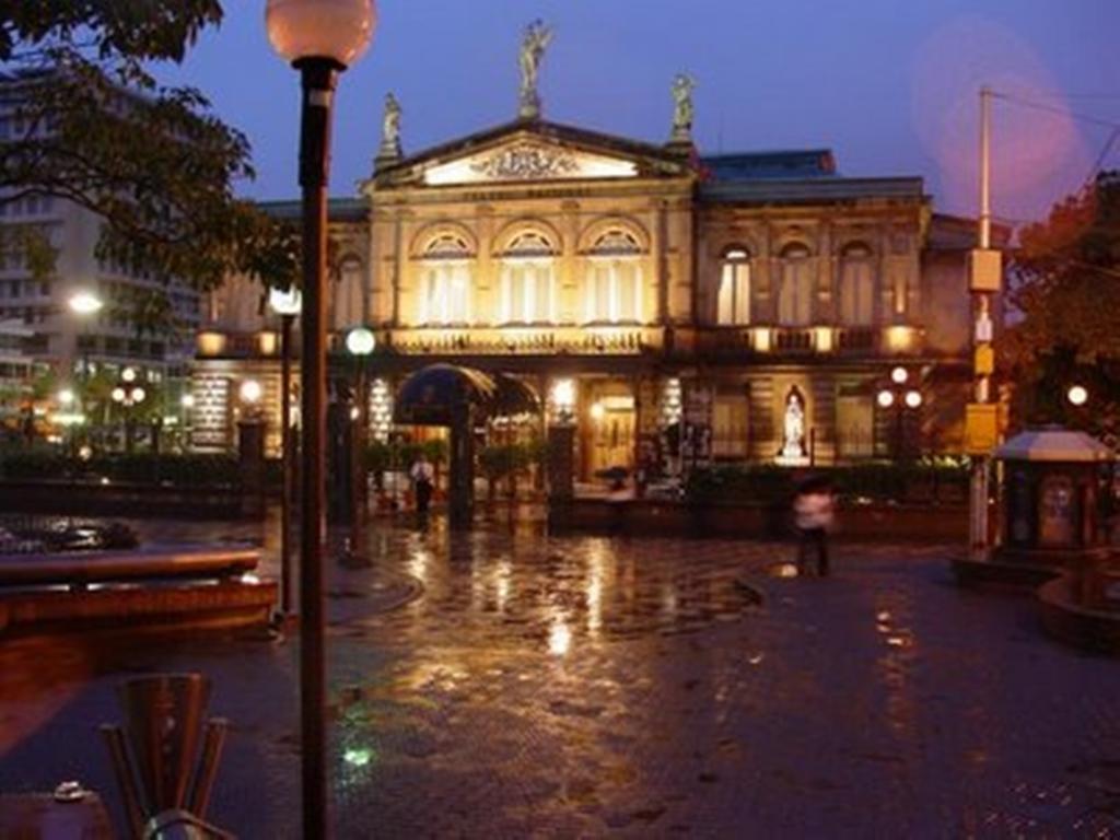Hotel Quinta Avenida San Jose  Ngoại thất bức ảnh