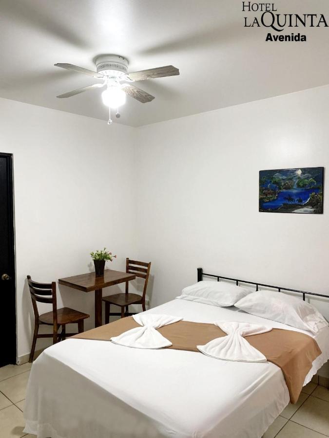 Hotel Quinta Avenida San Jose  Ngoại thất bức ảnh